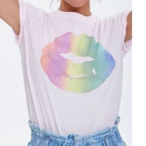 WATERCOLOR RAINBOW LIP T-SHIRT